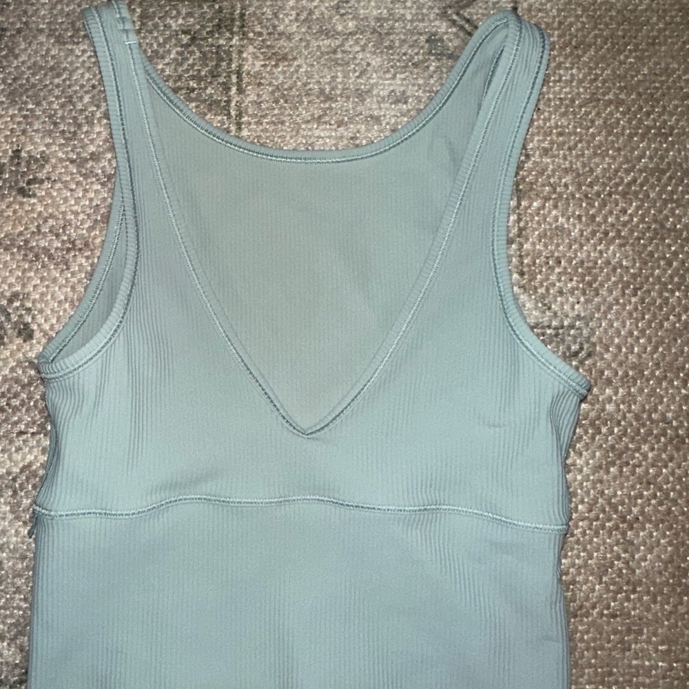 LULULEMON Power Pivot Reversible Ribbed Tank - Picture 5 of 7